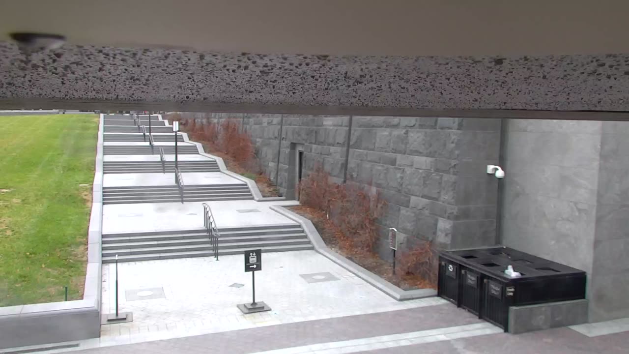 7160CVCULNScreeningLineExterior_2021-01-06_12h00min01s747ms.mp4