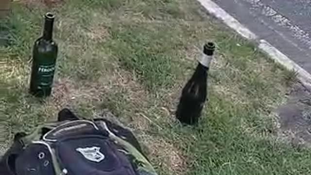 TOMANDO UMA NO DESPACHO