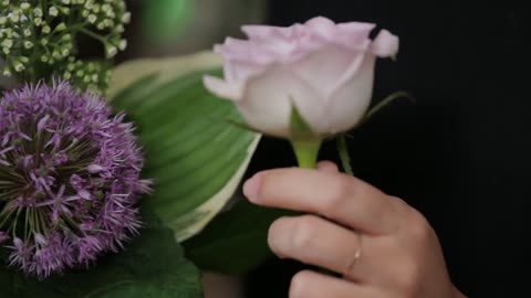 Two DIY Summer Floral Arrangements