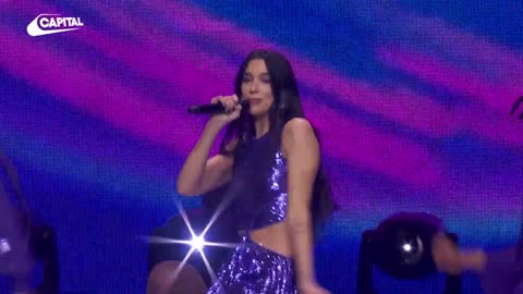 Dua Lipa - Levitating (Live at Capital's Jingle Bell Ball 2022) _ Capital-(1080p).mp4