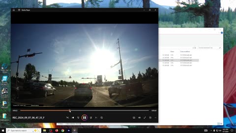 Bad drivers in Red deer / Distracted cop