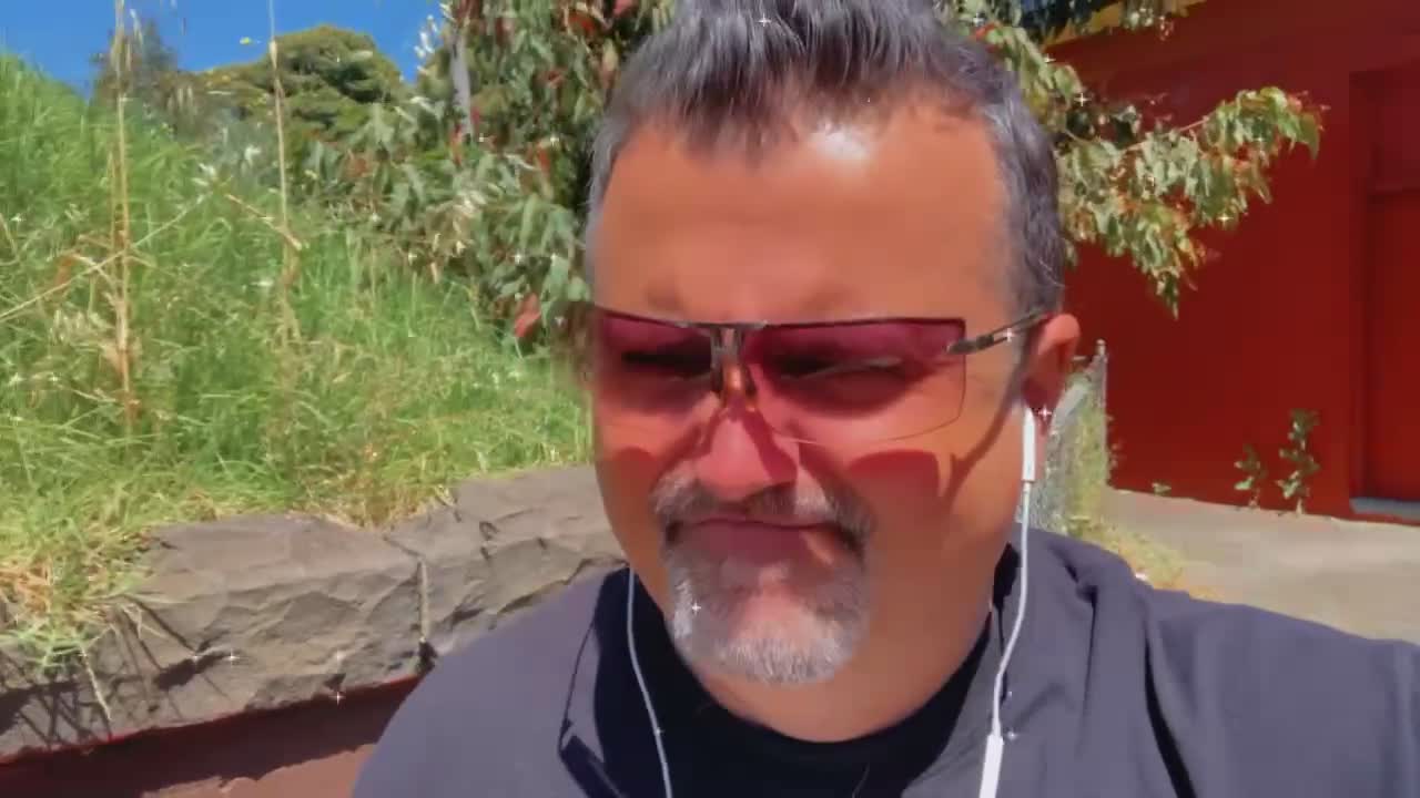 G’day Melbourne, you magnificent thing you. What a pearler of a day. Enjoy or don’t IDC 🤣