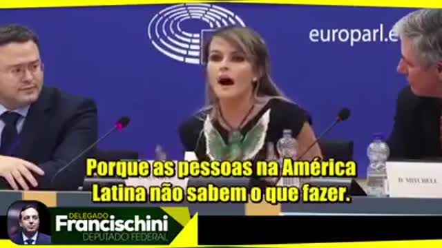 Gloria Alvarez explains how Socialism destroy all latinoAmérica