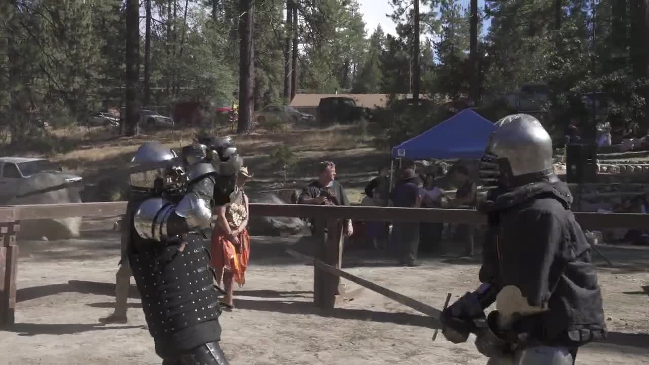 Long Sword Fight Armored combat Idylwild Ren Faire 2022