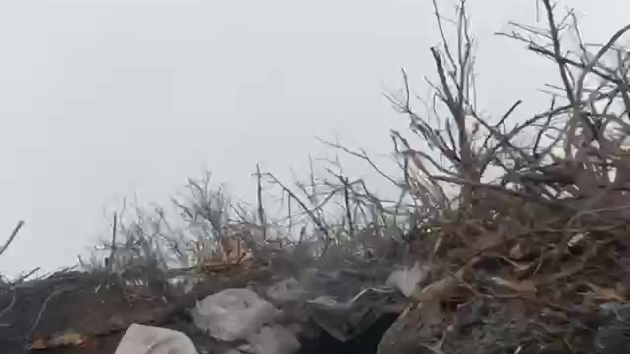 Russians Get Close to Ukrainian Trench Only to be Cut Down on the Doorstep(Must See)