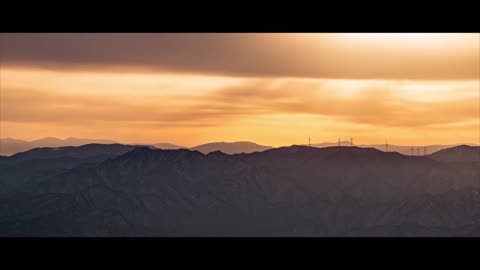 Outdoor aerial photography, enjoy the sunset view of the American Rocky Mountains