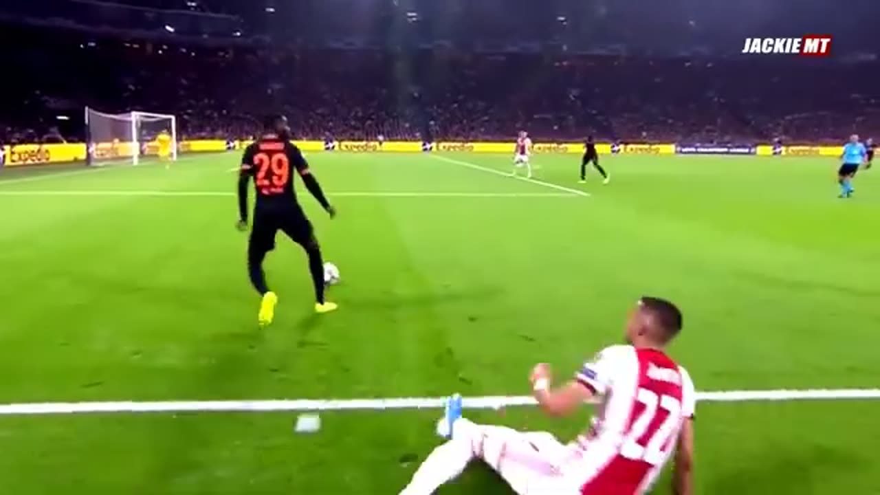 FUNNY SOCCER 1