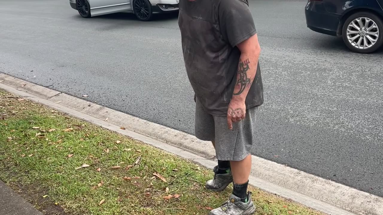 Racist Road Rage Over Roundabout