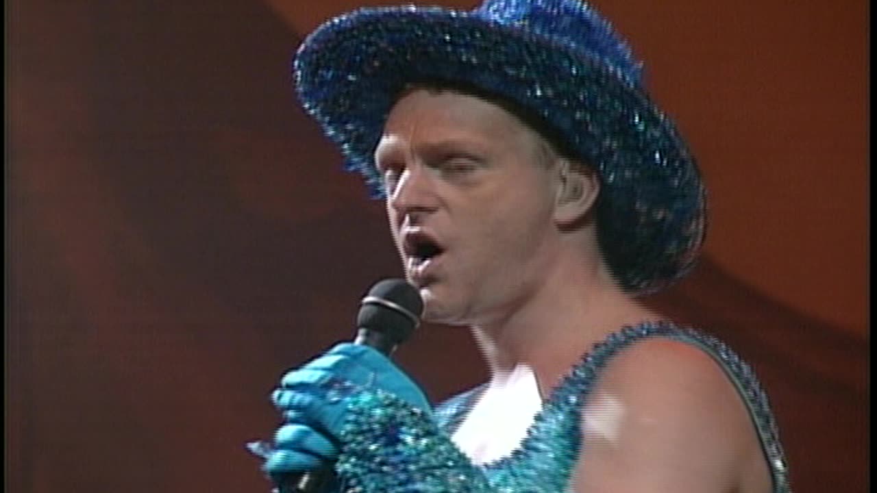 Erasure - Who Needs Love Like That = Studio TOTP 1992