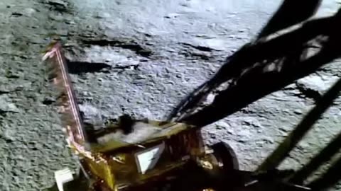 the-moment-when-indias-chandrayaan-3-rover-pragyan-walked-down-on-the-moon