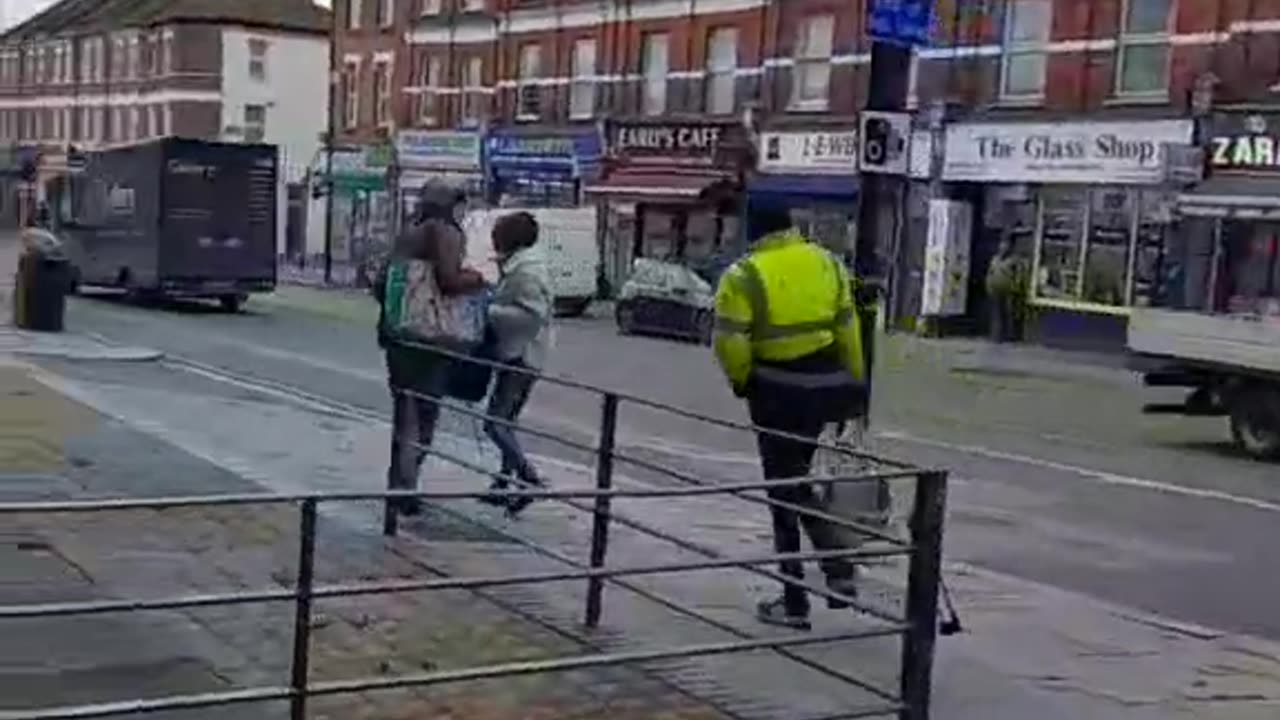 Tesco London UK What is wrong with people