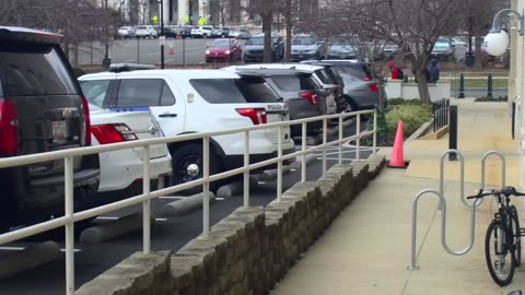 1669HQOB01SouthwestWalkway_2021-01-06_10h40min01s820ms.mp4