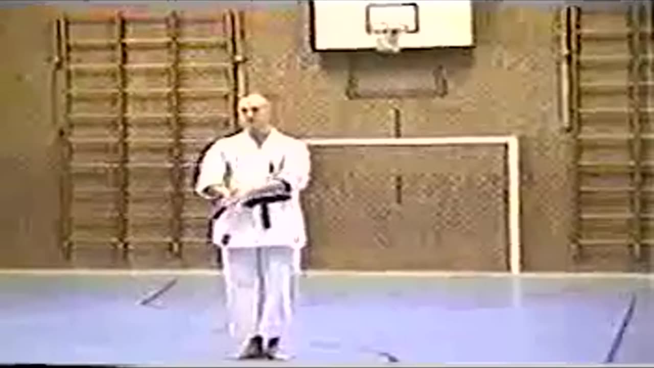 Karate | Okinawan Goju-ryu | Sanchin | shime