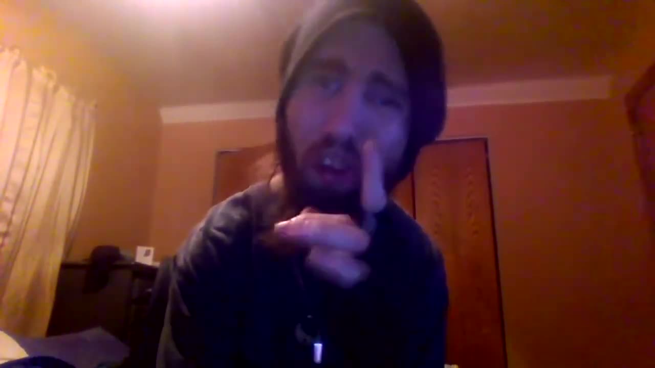 [Cyraxx Youtube 2021-4-2] Marty has finally Cracked lol and tange gut put in her place lol