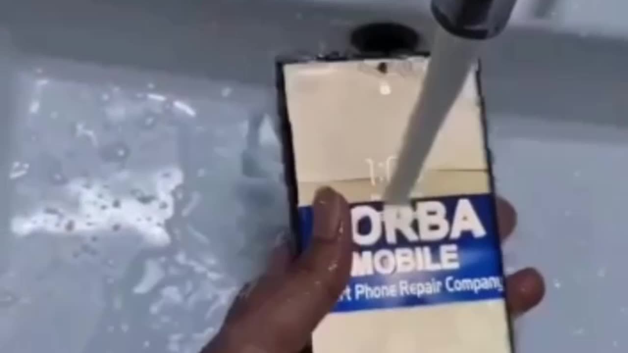 H I just saw this morning 🌅 to get a mask out of weed