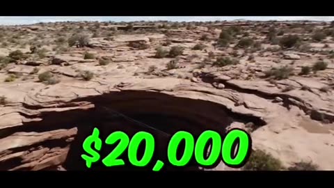 $100,000 k liya sharks k beach mein jayega?🤯🦈