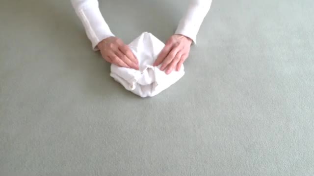 Towel Boat Folding - Towel Art | How to Fold Towels Like Hotel Housekeeping |