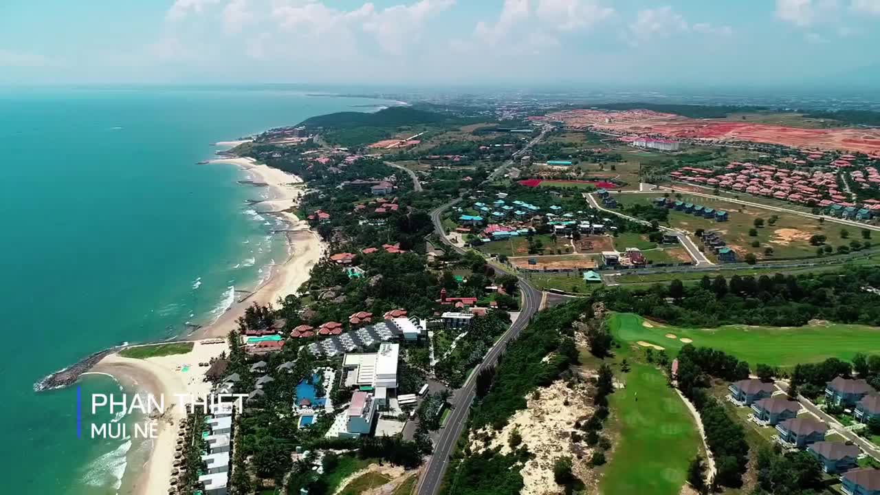 Beautiful beach " MUI NE" and "PHU QUY island" in VietNam