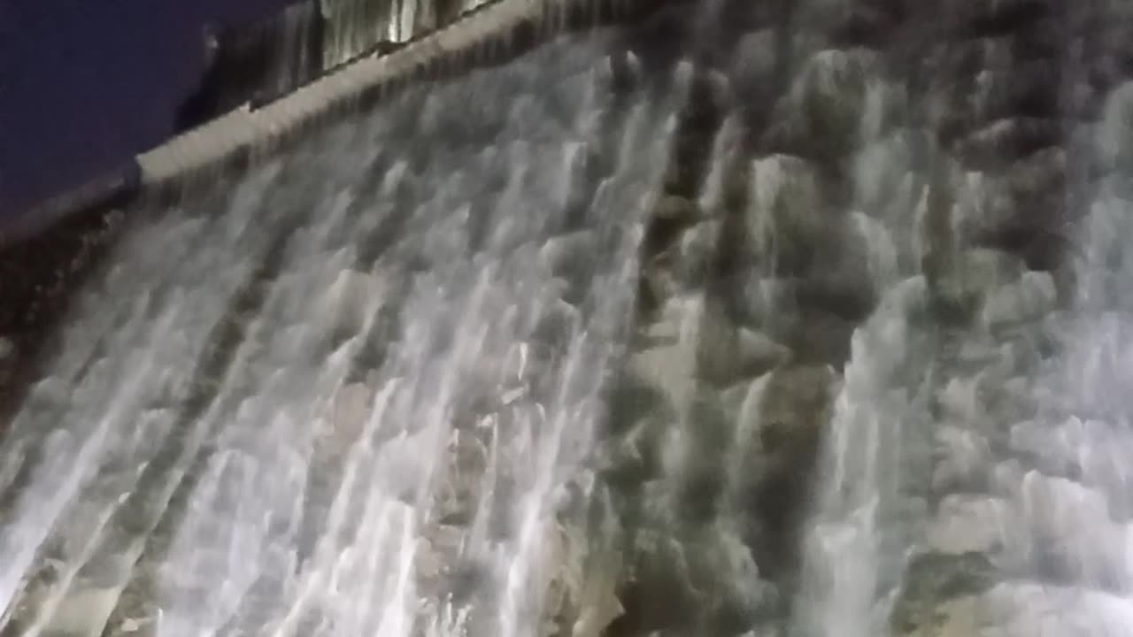 Khurfakn waterfall