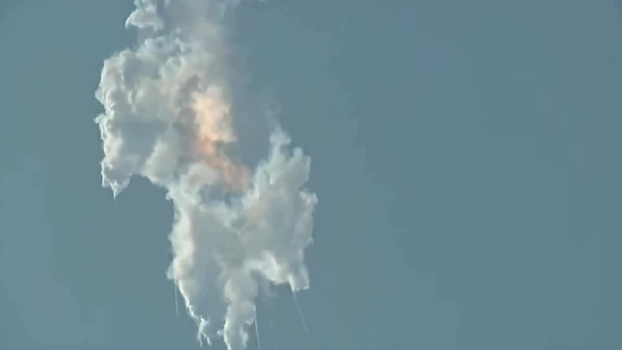 SpaceX Starship, world’s biggest rocket, explodes during test flight