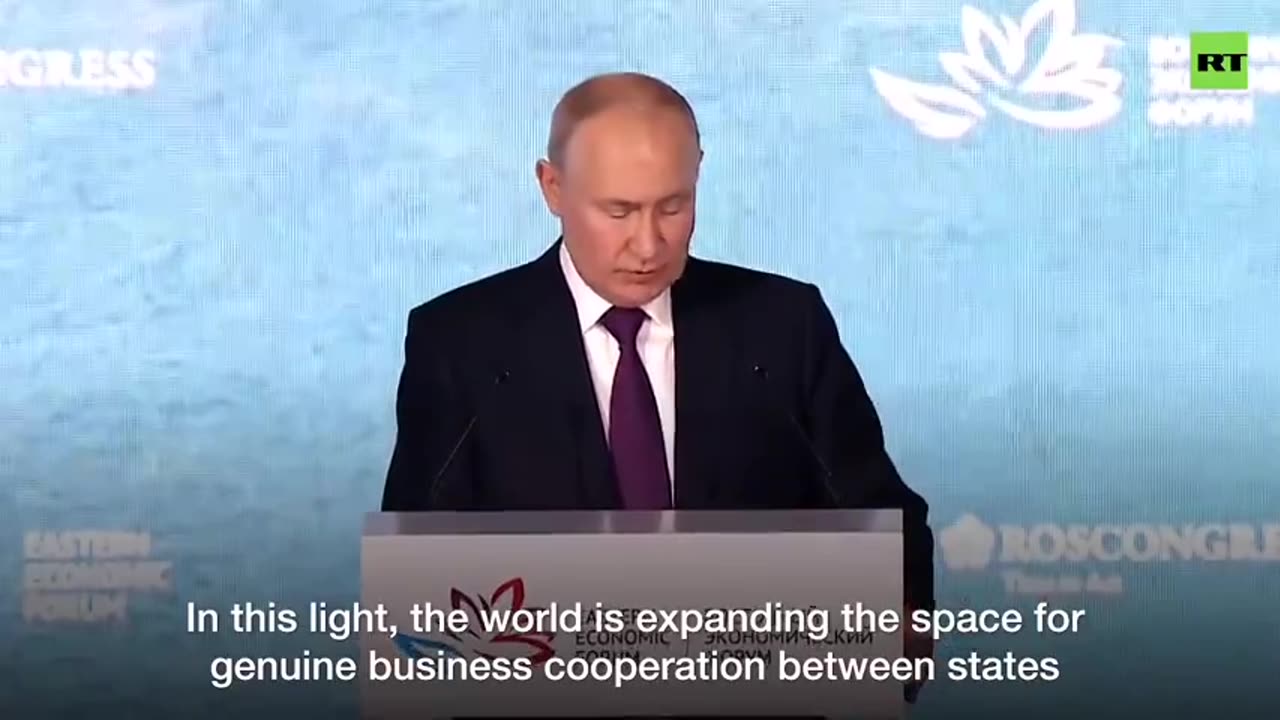 Putin - The West is destroying the Global Economic System