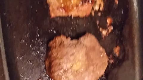 Beef steak / Matt Ahn Talk Show