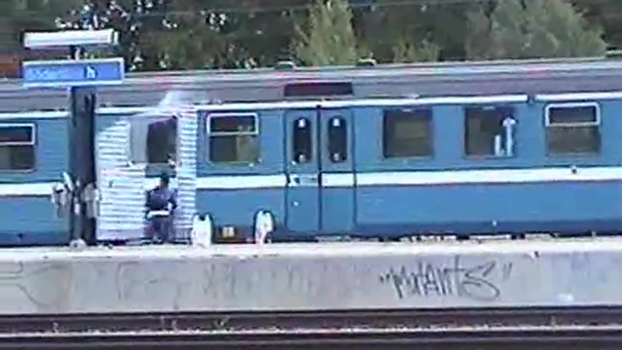 Stockholm Live (2003)