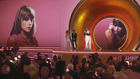 Taylor Swift And A Bit Of IA