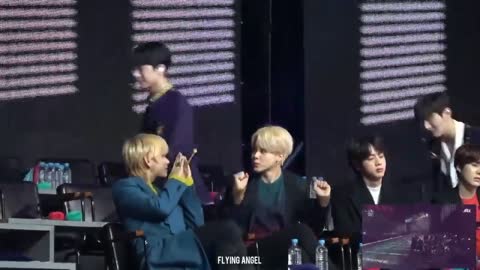 BTS Reaction to Stray Kids @GDA 2019