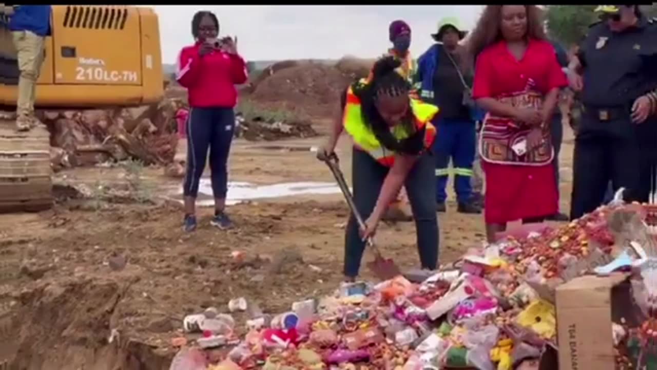 Mayor of Tshwane Orders Shutdown of All Foreign-Owned Spaza Shops