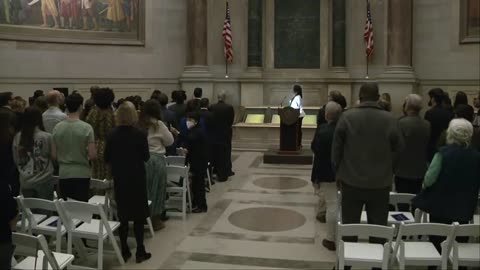 Melania Trump speaks at ceremony for naturalized citizens
