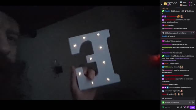 2023-01-22 (1bis.4) - Promo sur les T en bois - Twitch Decheterie (version avec chat)