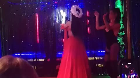 Getting roudy in Thailand at ladyboy show