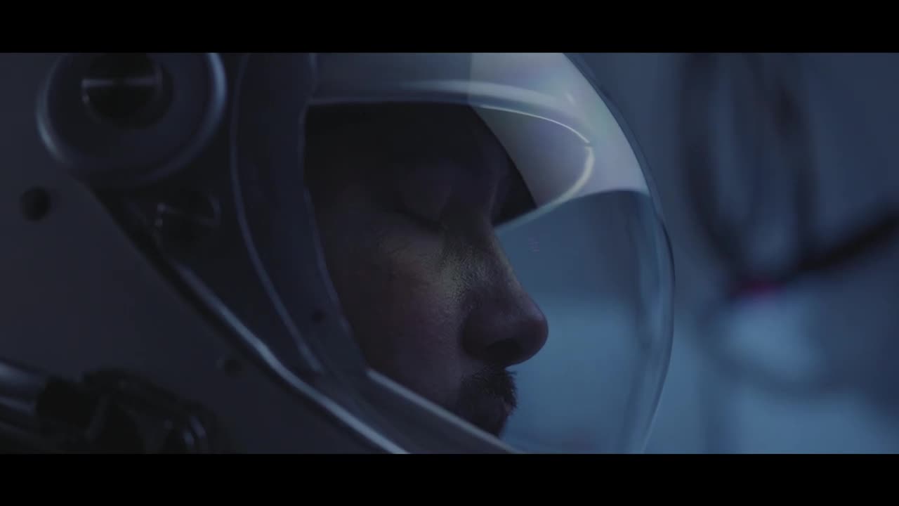 Spaceman - Mini-Series「 Finale _ Till Forever Falls Apart 」