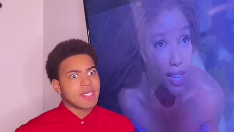White people: "Shes supposed to be WHITE!!"