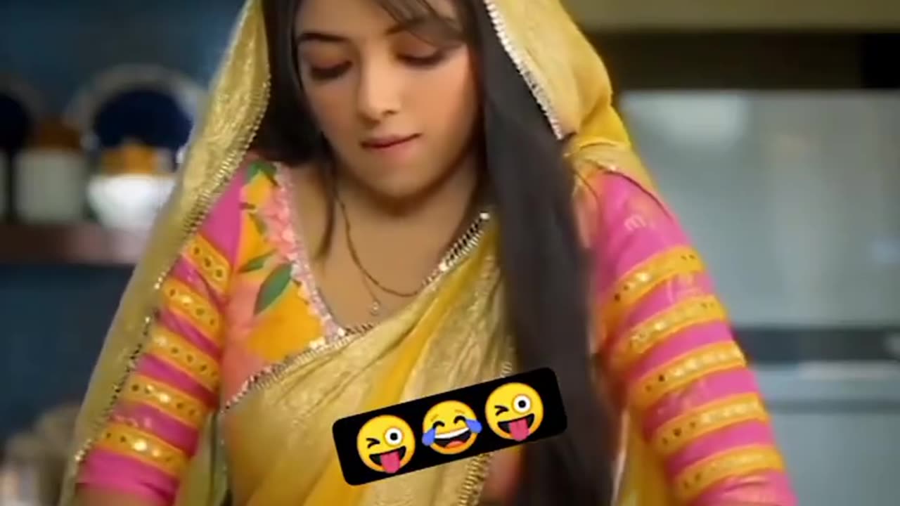 Bhabhi ji aata sanane ki Ney karika