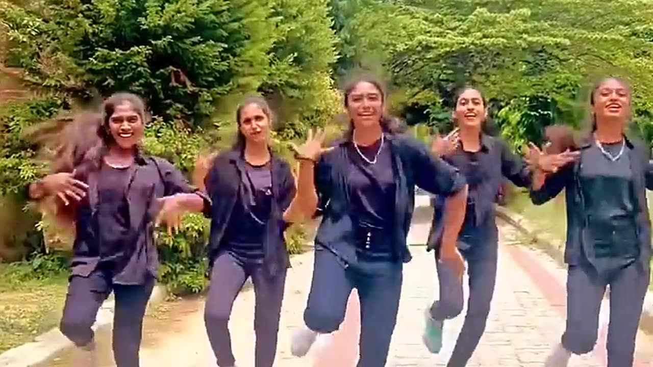 Indian Girls Dancing