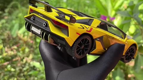 Supercar - Lamborghini Aventador SVJ 63