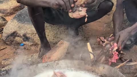 that's,,😲incredible Cookies Meal🔥😋 Hadzabe tribe enjoying lovely food, So delicious food🤤