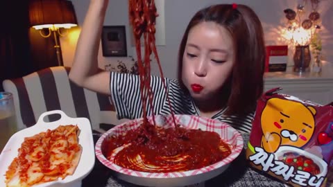 MUKBANG SPICY RAMEN 🥵🥵🥵🔥🔥🔥