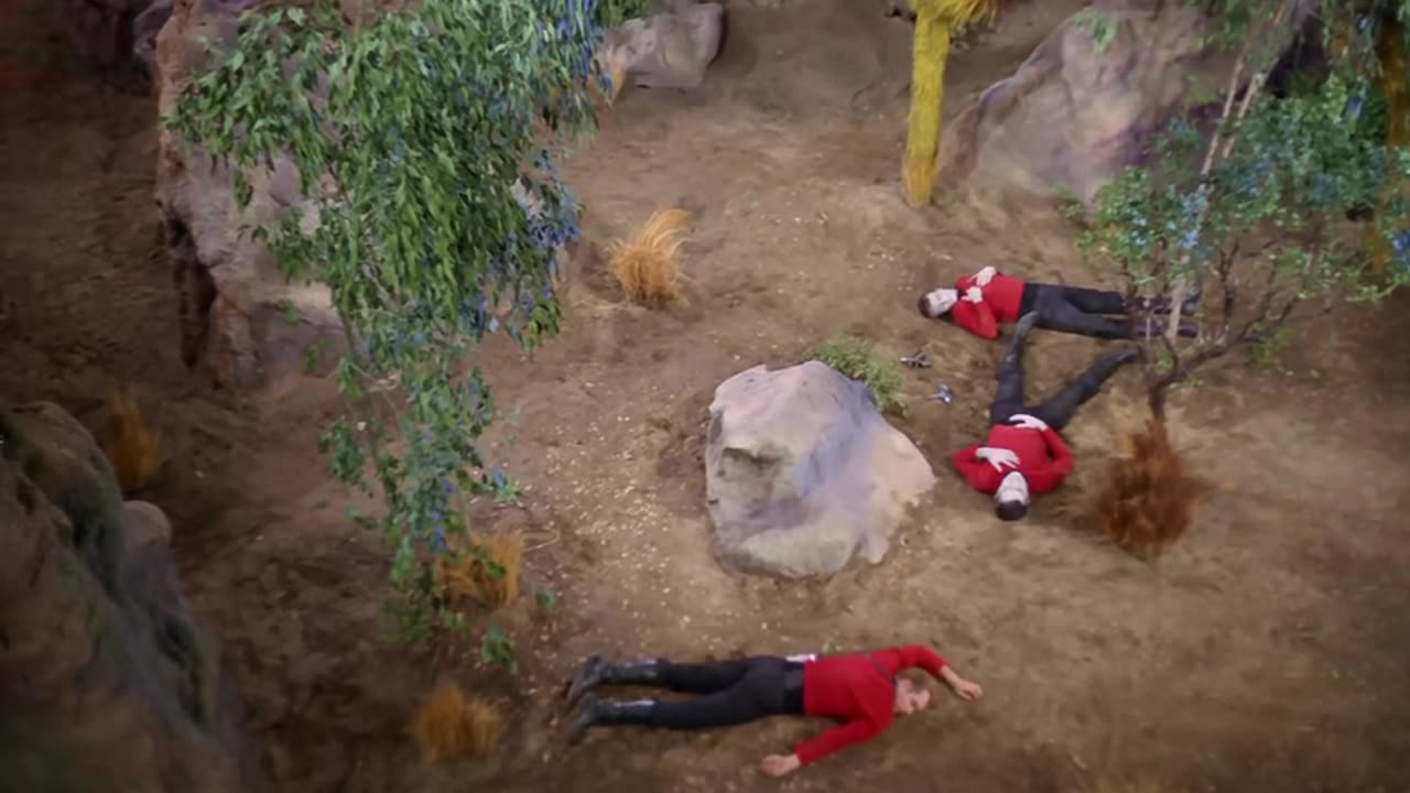 Star Trek S02E13 Obsession
