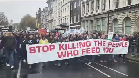 🇬🇧 Tens of thousands of farmers blockaded London protesting