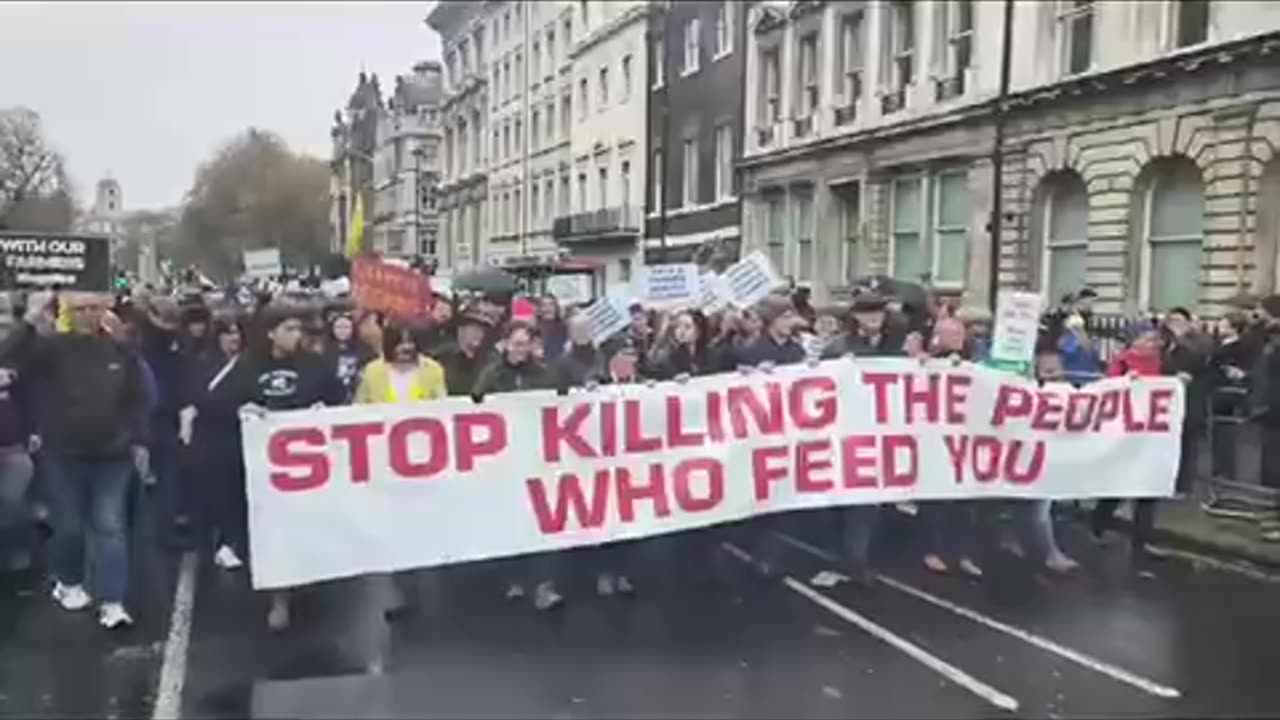 🇬🇧 Tens of thousands of farmers blockaded London protesting