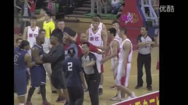 7-6'7 Chinese Pro trys to FIGHT The Professor after being EMBARASSED!