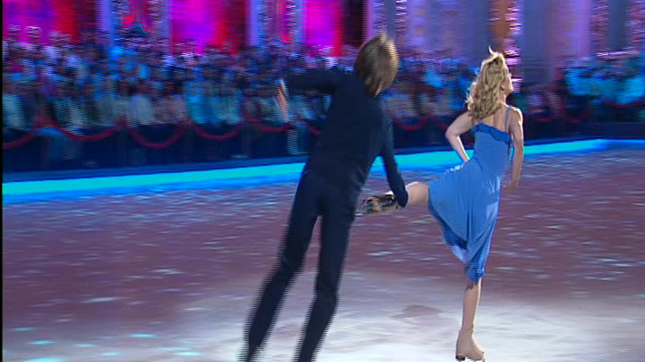 Albena Denkova & Petr Tchernyshev - Ice Age 2012 Professionals Cup Week 3