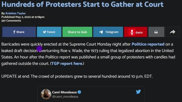 Barricades Put Up Around SCOTUS