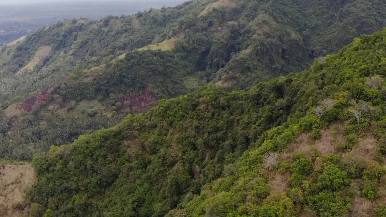 #mountains #mountainview #environment #greenery #green #green #rock #nature #naturelover 🙏🎄