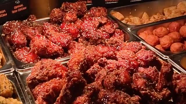 We found a KOREAN FRIED CHICKEN BUFFET