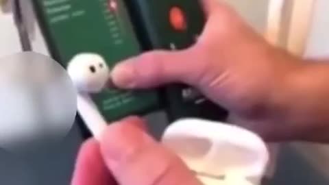 Wireless Airpods Fry Your Brain