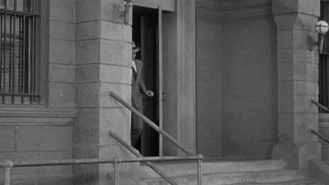 Batman and Robin 10of15 Batman's Last Chance! (1949)